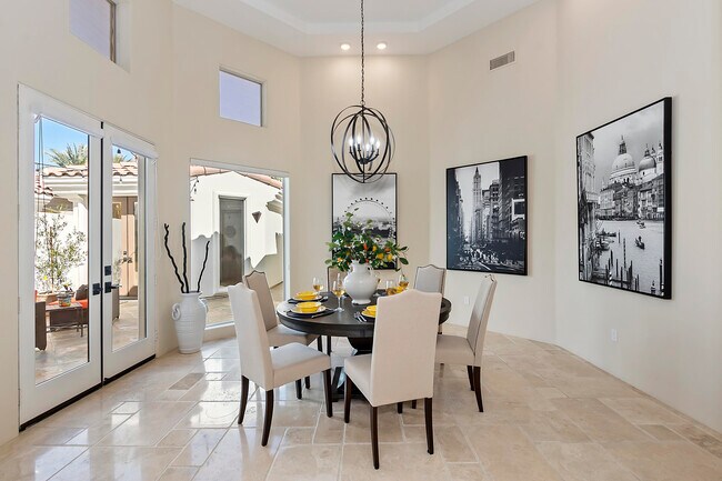 Building Photo - 79315 Mandarina