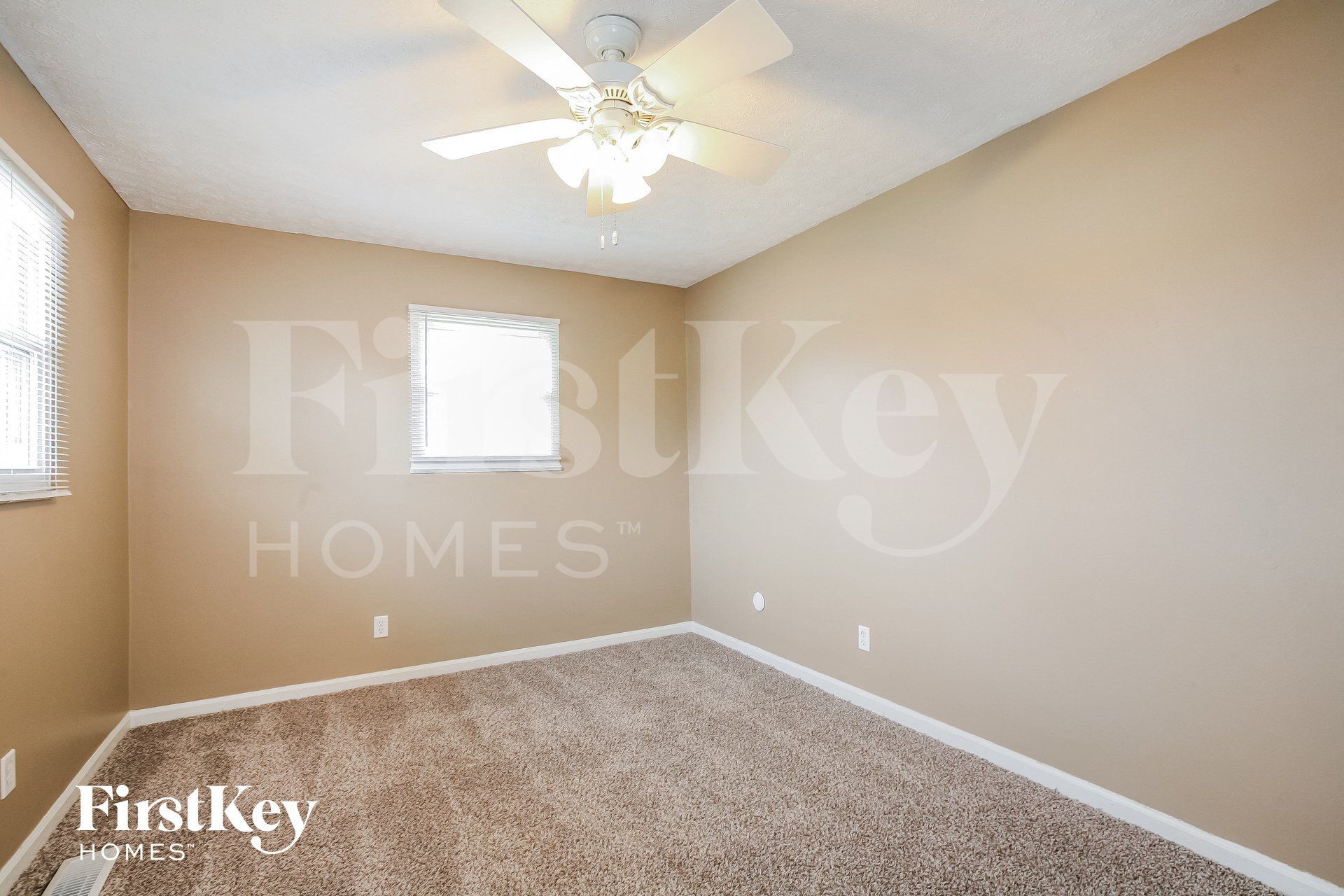 Building Photo - 9570 Gemini Dr