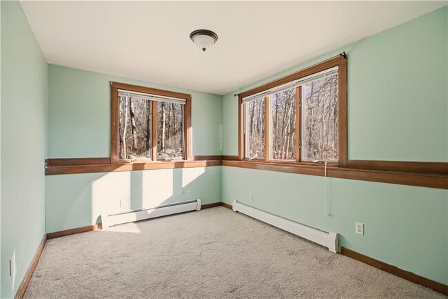 Building Photo - 46 Simmons Rd