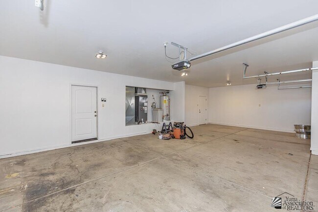 Building Photo - 1808 35th Ave