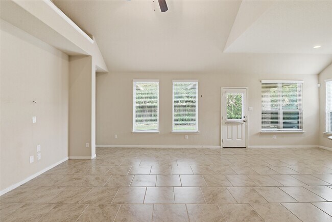 Building Photo - 23207 Verita Ct
