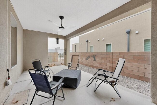 Building Photo - 6322 Vista del Bosque Dr