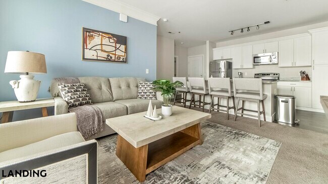 Building Photo - 1494 N High St