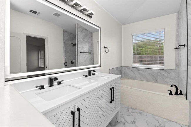 Building Photo - 2356 Vernell Way