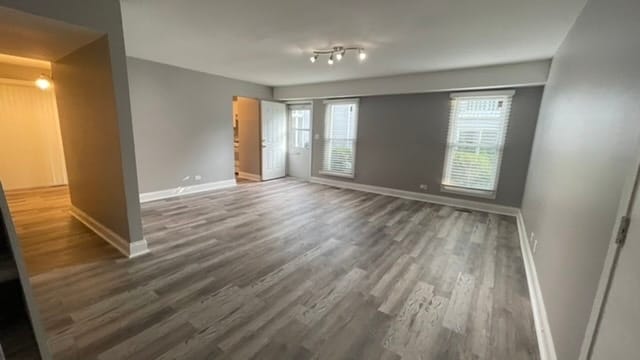 Living room - 2541 Prairieview Ln S