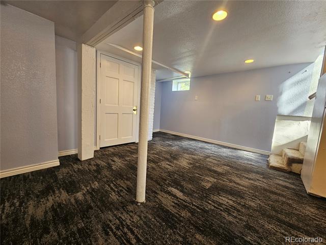 Building Photo - 168 S Hazel Ct