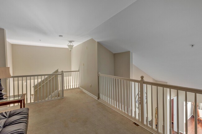 Building Photo - 621 Fern Meadow Loop