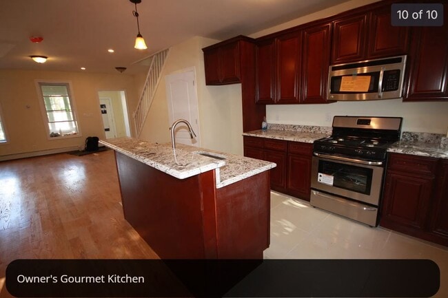 Building Photo - 9329 Eldert Ln