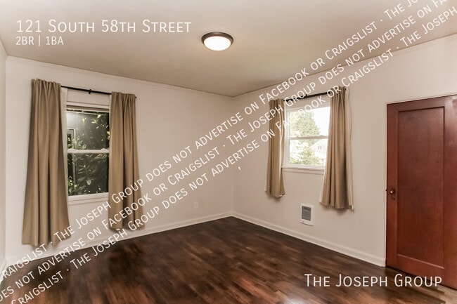 Building Photo - 121 S 58th St
