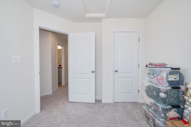 Building Photo - 64 Tate Manor Dr