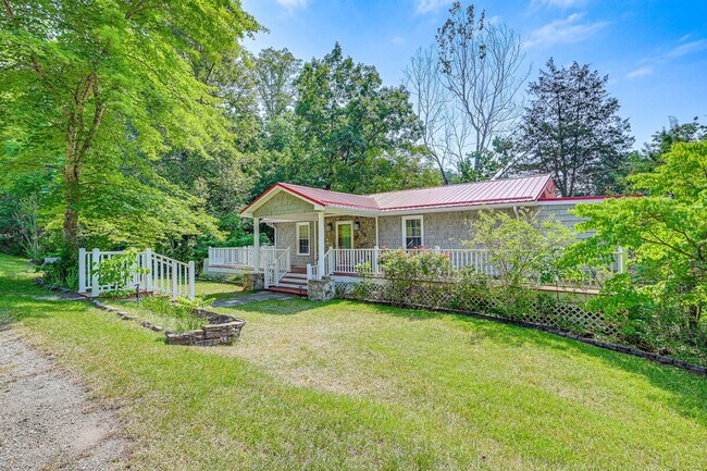 Building Photo - 4984 Webster Rd