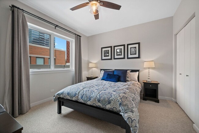 Building Photo - 232 E 18th St