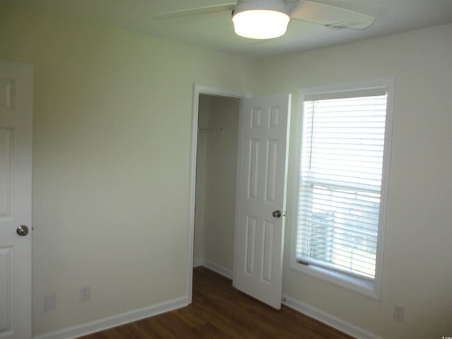 Building Photo - 483 Wallingford Cir