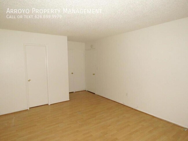 Building Photo - 339 S Catalina