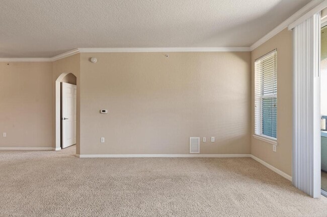 Building Photo - 8539 Gate Pkwy W