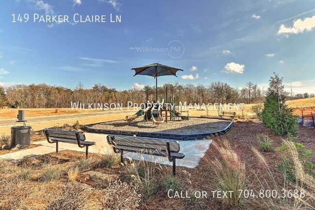 Building Photo - 149 E Parker St