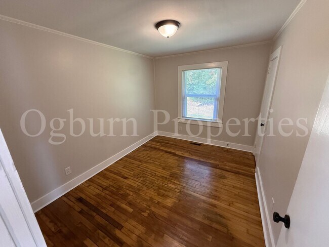 Building Photo - 1451 Emerald St