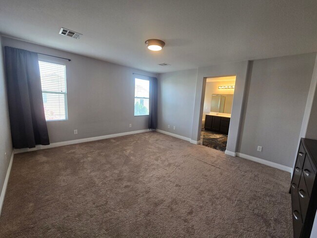 Building Photo - A Fabulous 3 Bedroom Home in South West Las Vegas