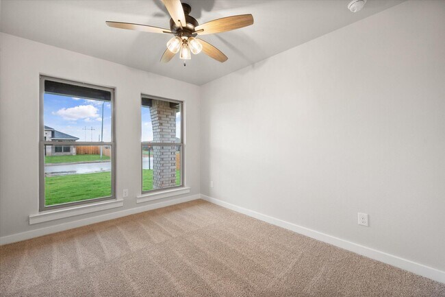 Building Photo - 1311 N Colton Ave
