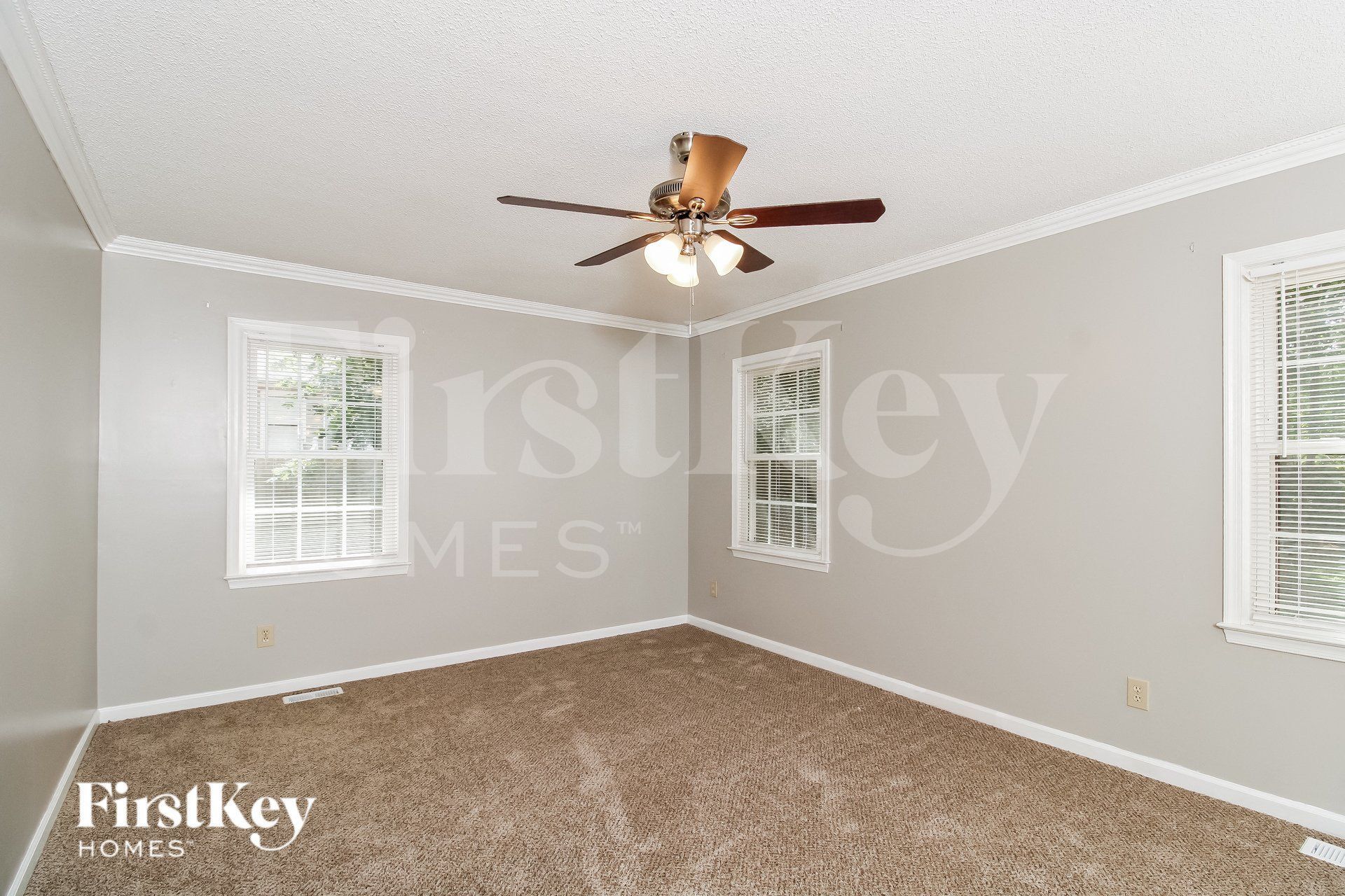 Building Photo - 6706 River Hills Dr