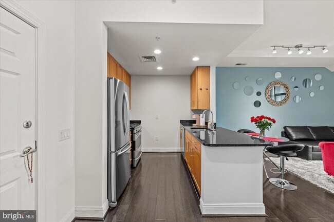 Building Photo - 1111 Oronoco St