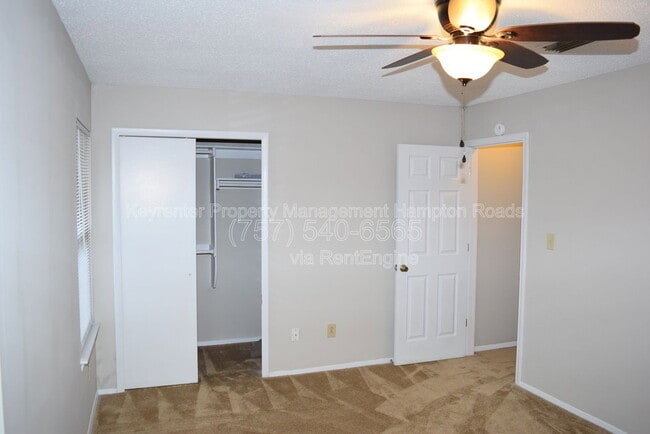 Building Photo - 1412 Woodscape Ln