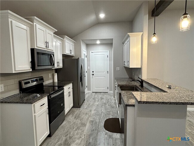 Building Photo - 1614 Curlew Ln