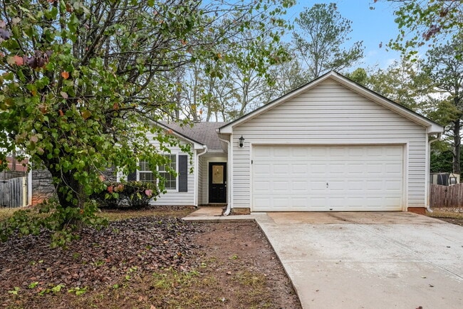 Building Photo - 509 Sarah's Ln