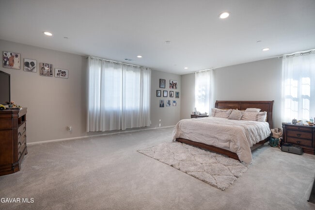 Building Photo - 39118 Forsythia Ln
