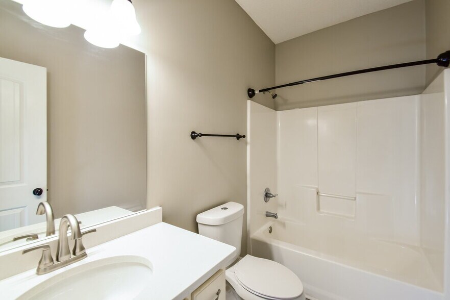 Building Photo - 4254 Markston Dr