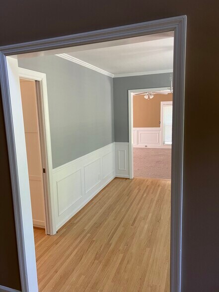 Building Photo - 2570 Acton Rd