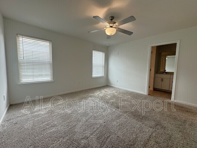 Building Photo - 5190 Glade Park Dr