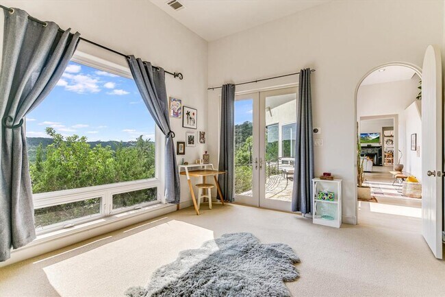Building Photo - 5304 Scenic View Dr