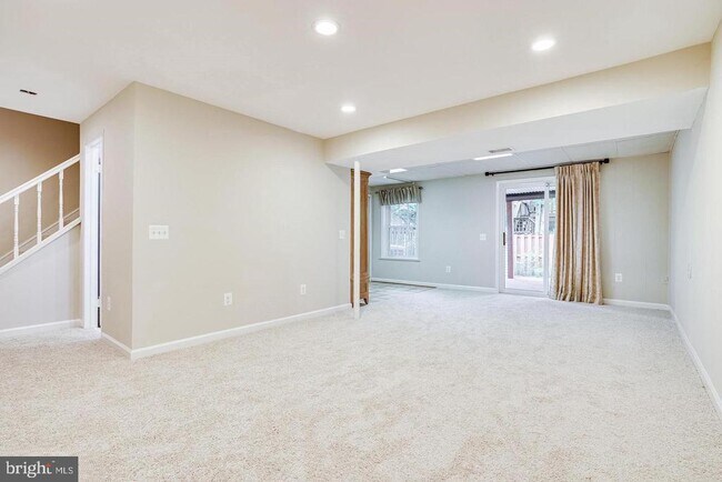 Building Photo - 13491 Old Dairy Ct