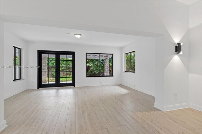 Building Photo - 7525 Adventure Ave