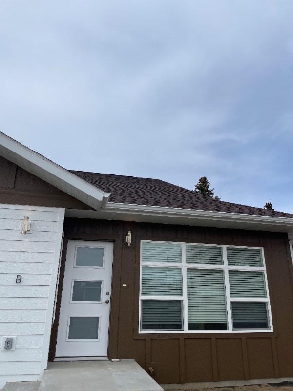 Building Photo - 1105 Schley Ave
