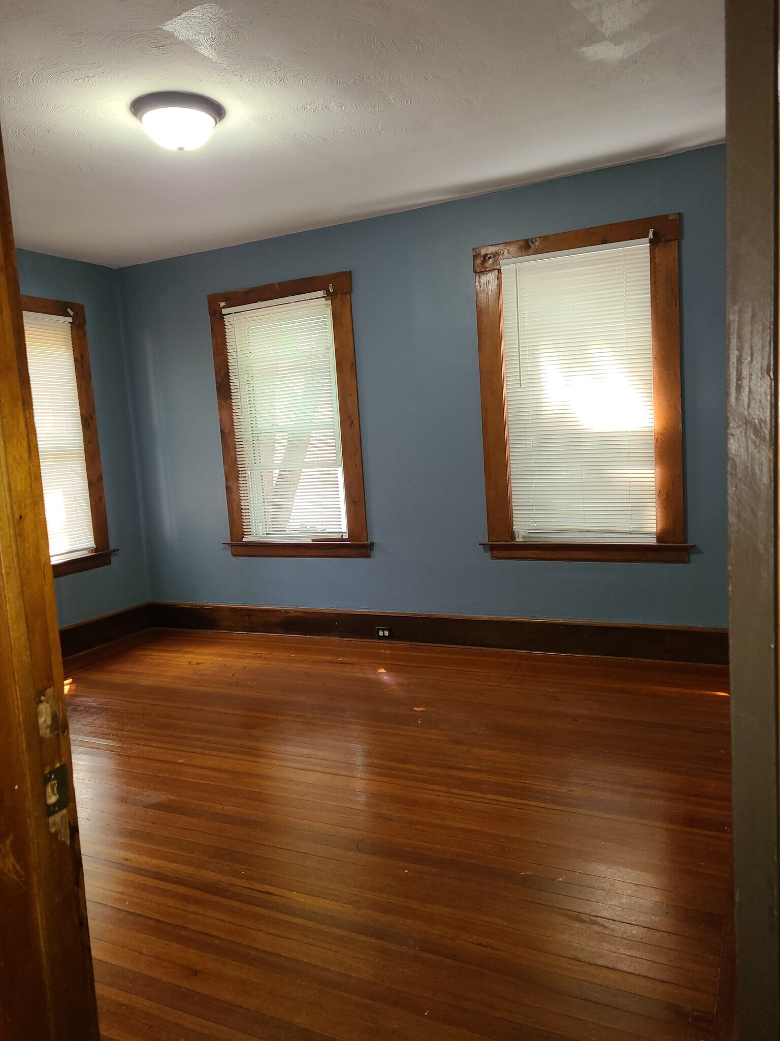 Building Photo - 60 Belmont Ave