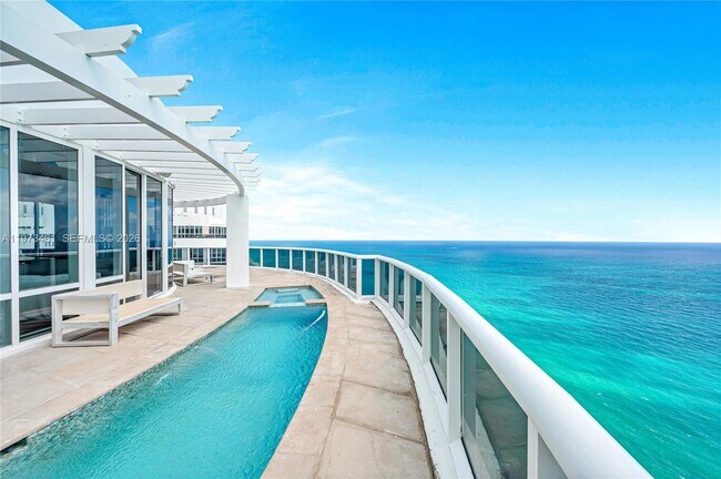 Building Photo - 18101 Collins Ave