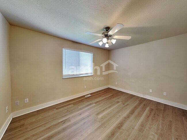 Building Photo - 617 S 375 W