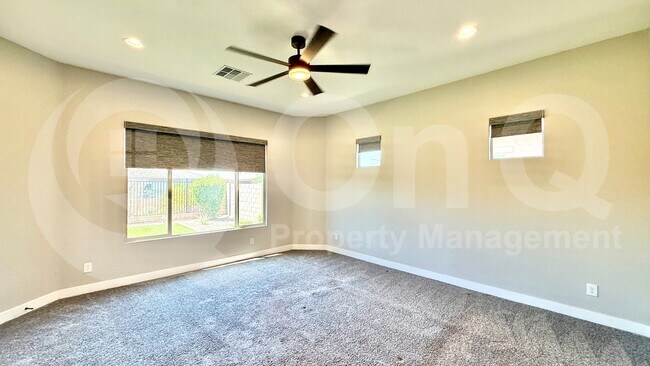 Building Photo - 10741 Tarragon Ave