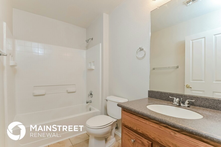 Building Photo - 7339 E Weeping Willow Dr