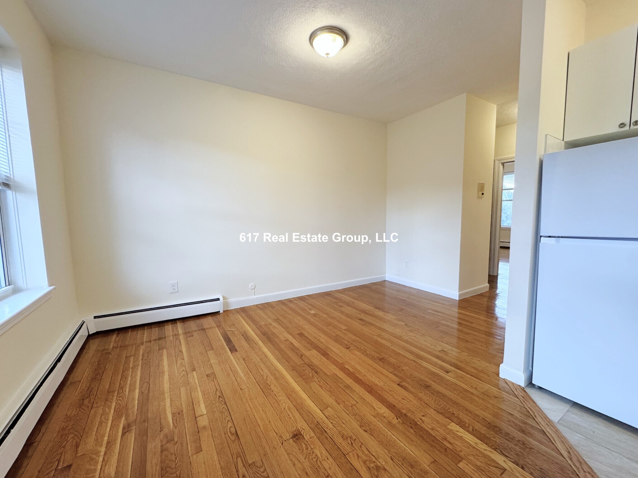 Building Photo - 172 N Beacon St