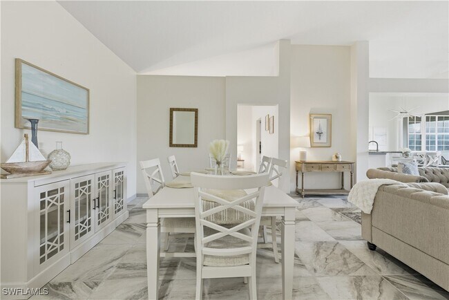 Building Photo - 2150 Aberdeen Ln