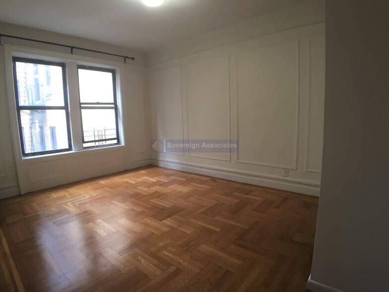 Building Photo - 664 W 163rd St