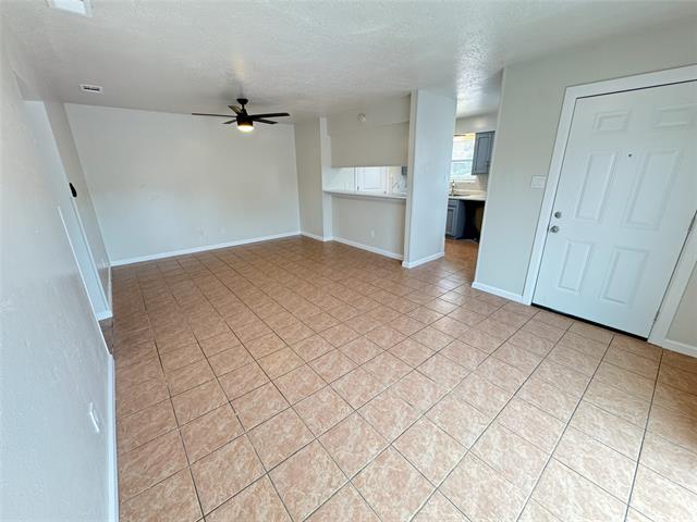 Building Photo - 3900 Camelot St