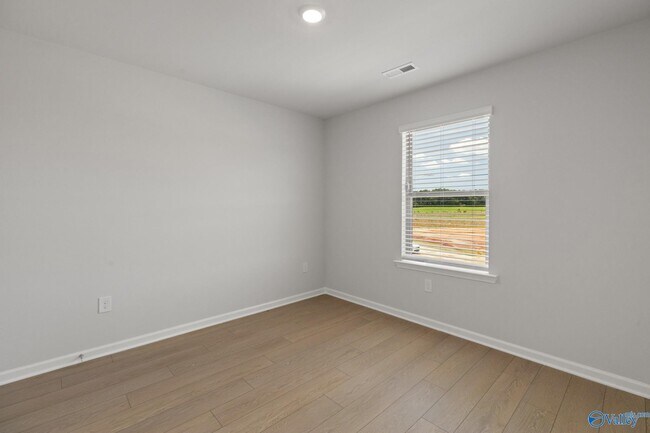 Building Photo - 102 Border Collie Dr