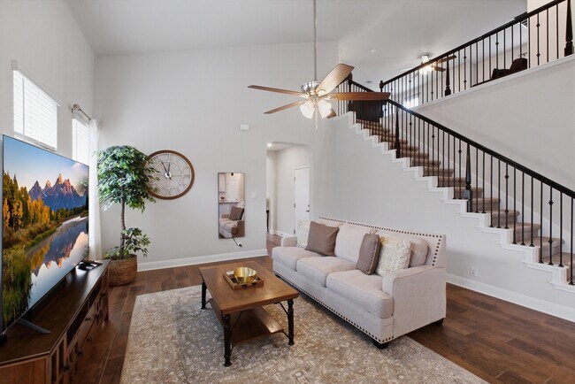 Building Photo - 8439 Knapp Rise