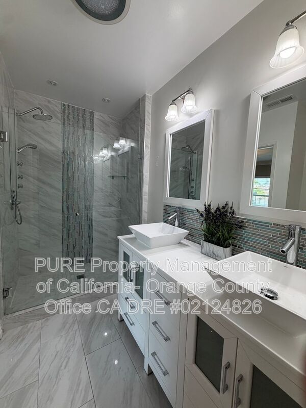 Building Photo - 25321 Vista Hermosa
