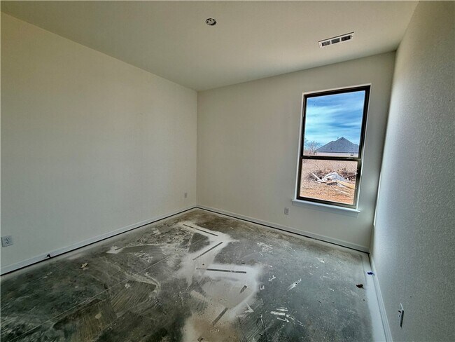 Building Photo - 1909 Farmer St