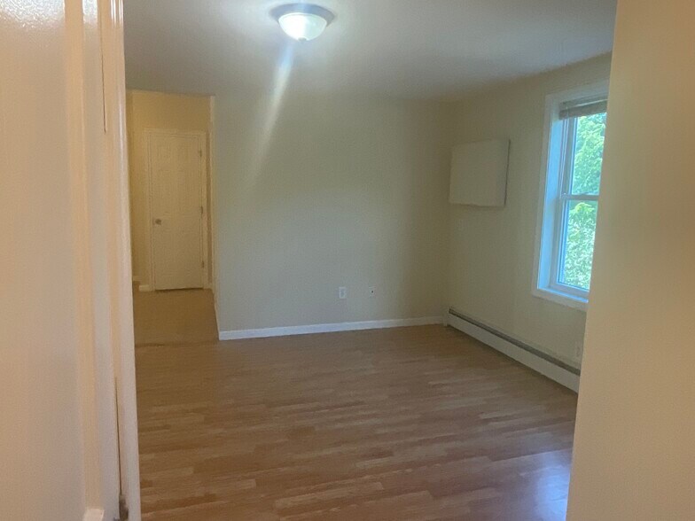 Building Photo - 21 Cooley Ave